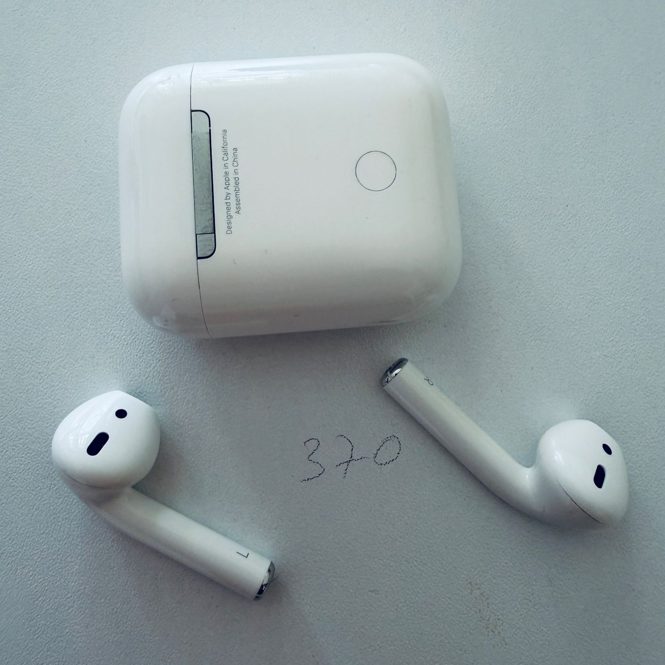 Apple Cuffie: Original Apple AirPods 2 Gen. Wireless Kopfhörer & Case – Usato da Basel venduto da MY.AIRPODS.SHOP 8