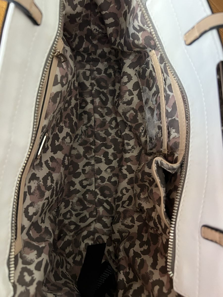 Guess Borse da donna: Guess bag – Usato da Zürich venduto da Zurich_TimeCapsule 5