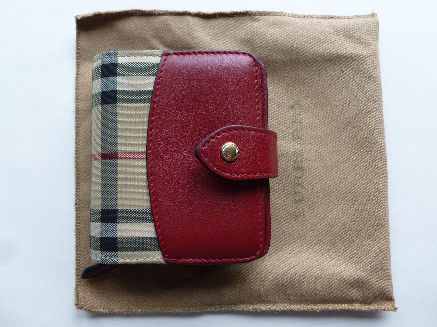 Burberry Portamonete: BURBERY Portemonnaie – Nuovo (secondo la descrizione) da herisau venduto da bluesnow