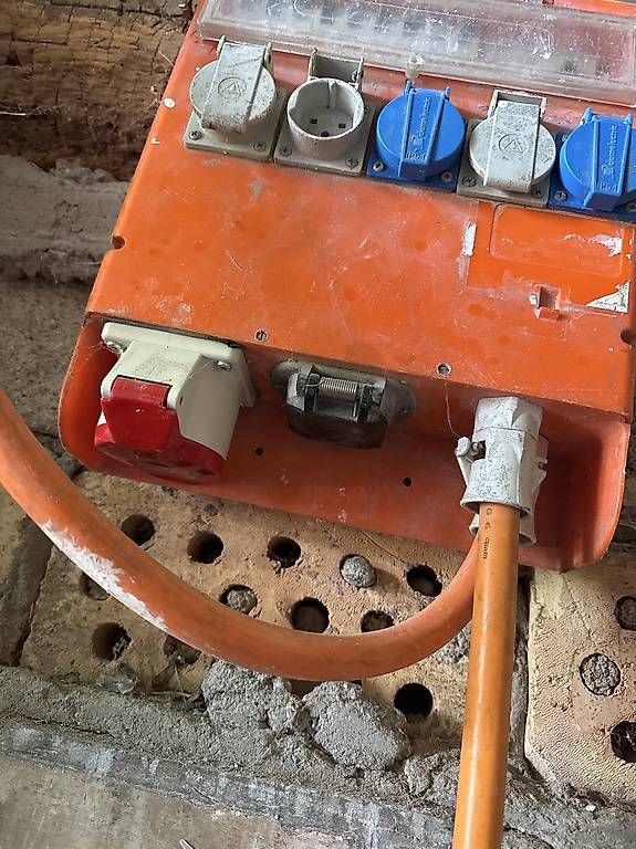Elettrotecnica: Tableau électrique provisoire – Usato da Lentigny venduto da EcuProd1 1