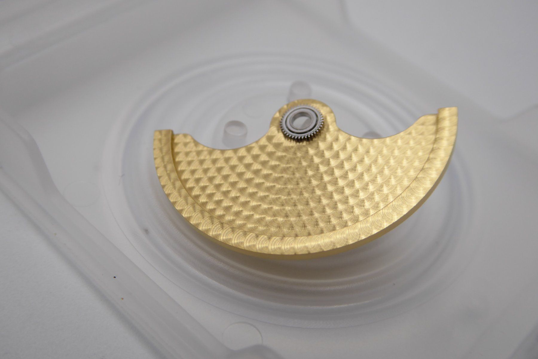 Patek Philippe Montres: Patek Philippe Nautilus oscillating weight ref. 26-330 / 430 – D'occasion à Geneve par adr_xk6n 3
