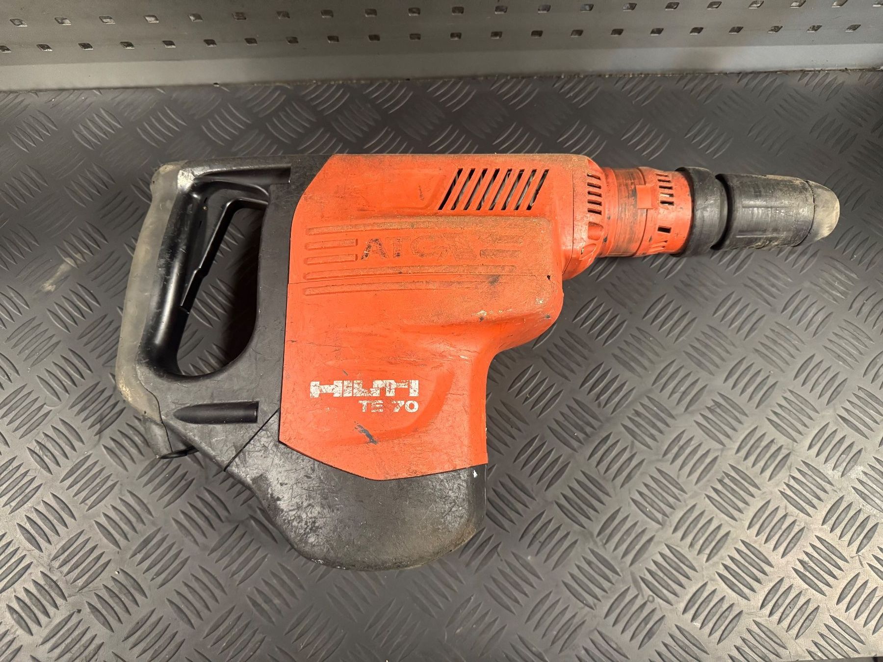 Hilti Trapani: HILTI TE 70 Bohrhammer Defekt – Difettoso da Uetliburg SG venduto da CostaTools 1