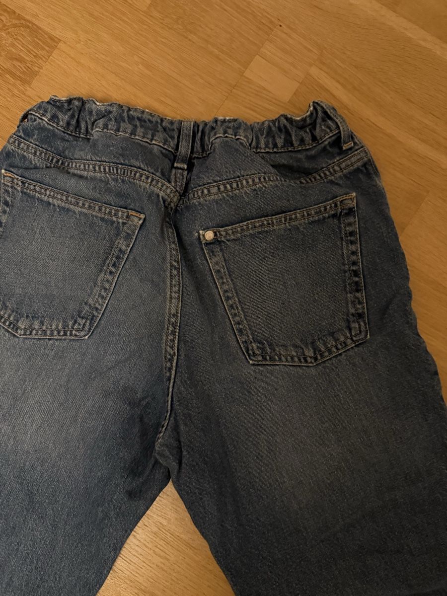 Jeans: Jeans loose fit 12-13 – Usato da Zürich venduto da Mothai 4