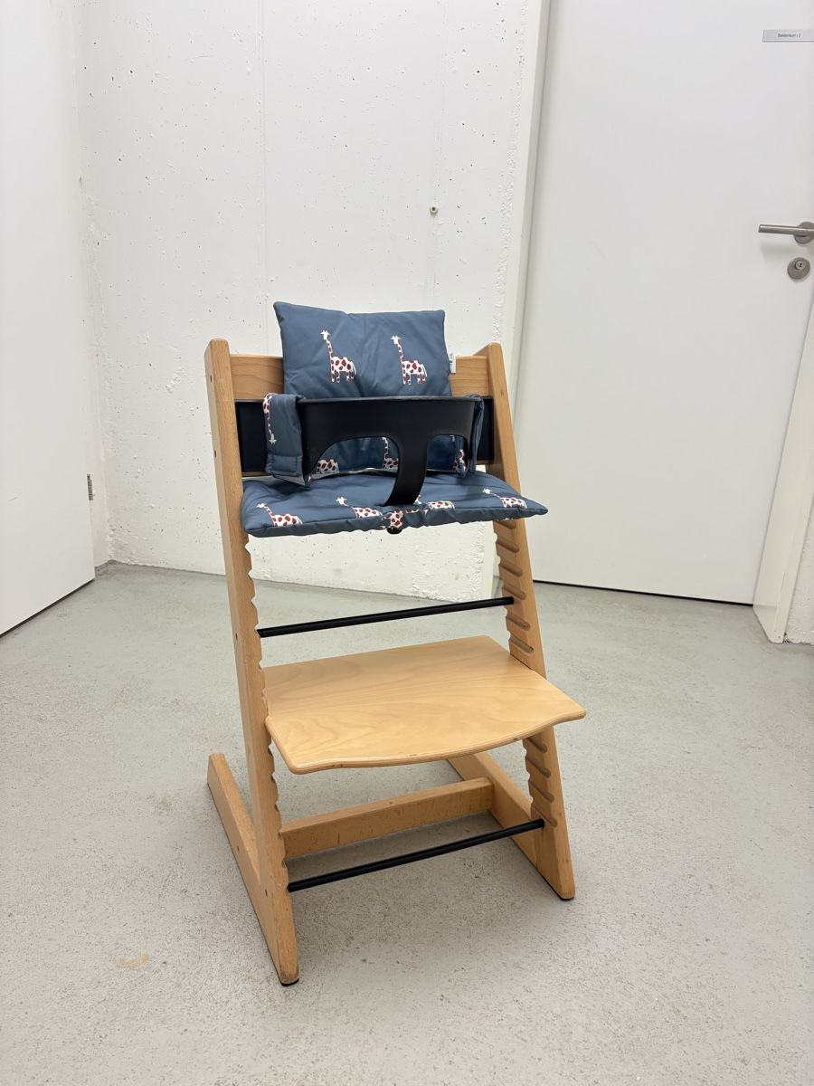 Stokke Chaises hautes: tripptrapp stokke bundle – D'occasion à Höri par restverkauf_zh
