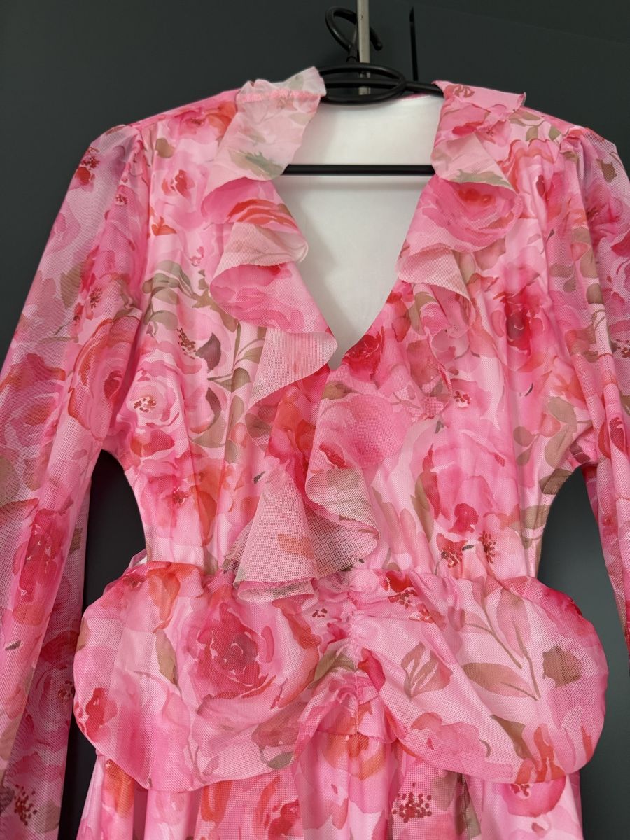 Kleider: Maxi Blumenkleid 🌼🪻🌺🌹🌸 – Neu (gemäss Beschreibung) aus Remetschwil von Ka95 3