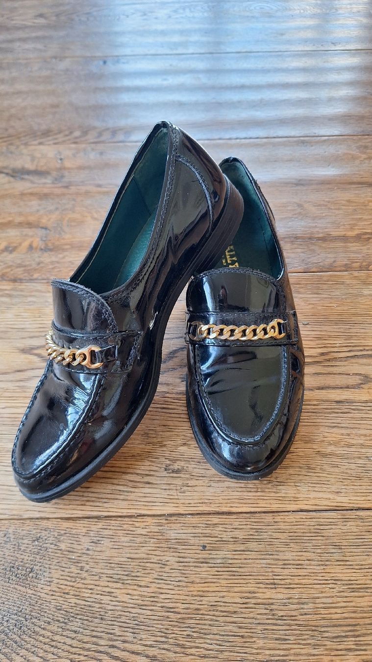 Bally Scarpe per ragazzi: Vintage Kinder Lackschuhe von Bally, Gr. 36 – Usato da Bremgarten AG venduto da Charlotta01