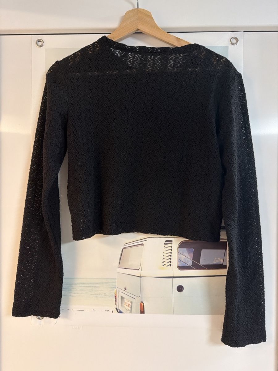 Zara Pullover & Sweatshirts: Damen Pullover schwarz Grösse M ZARA – Gebraucht aus Känerkinden von melbaumg 1