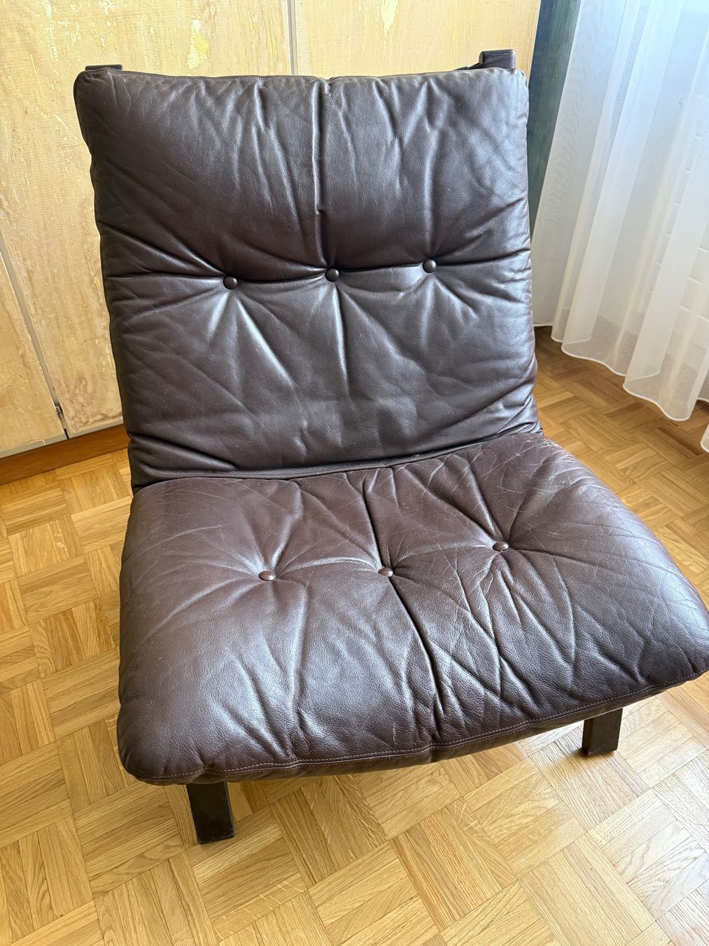 Poltrone: Sessel mit Echtleder-Auflage – Usato da Schlieren venduto da rom_7z6m