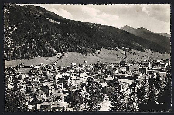 Cartoline postali: AK Davos, Teilansicht mit Bergen – Usato da Berlin venduto da bartko-reher