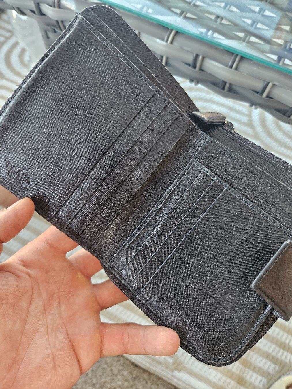 Prada Portafogli: Prada Milano Zip Wallet  – Usato da Rickenbach b. Wil venduto da nic_8ljr 3