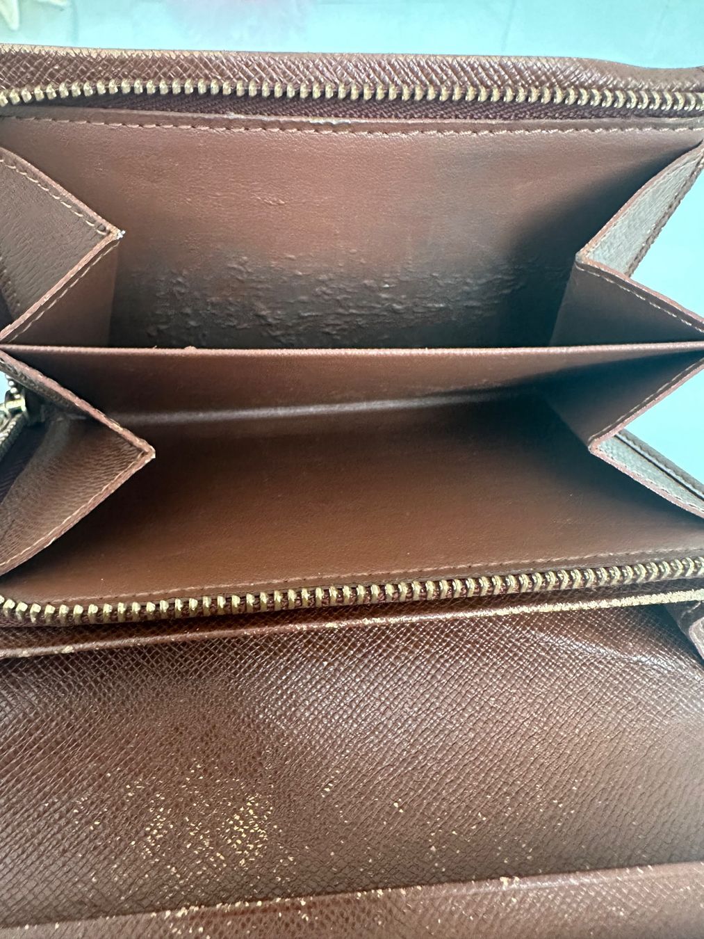 Louis Vuitton Portamonete: Louis Vuitton Compact Wallet - Nr. 887 – Usato da Hittnau venduto da LuxAndMore 4