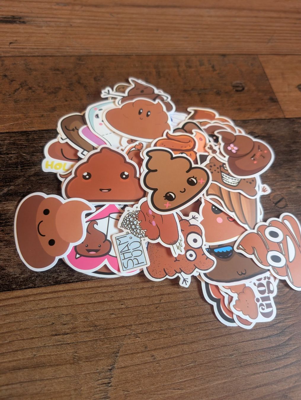 Sticker: Aufkleber Sticker Haufenweise Scheisse – Usato da Neuenhof venduto da mlw_w98j 1
