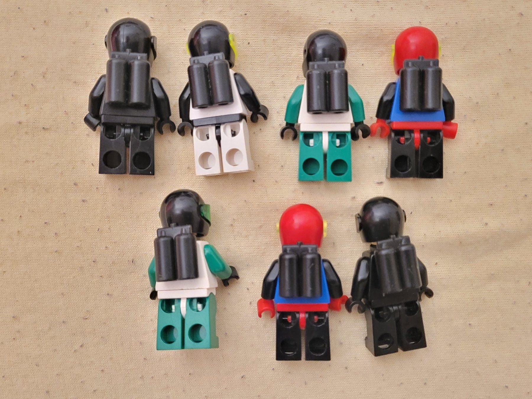 Lego Kit di costruzioni: 7 Lego Space minifiguren 80-90s – Usato da La Tour-de-Peilz venduto da estelle69 1