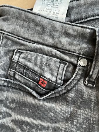 Origina Diesel Skinny (Stretch) neri donna taglia 25/32