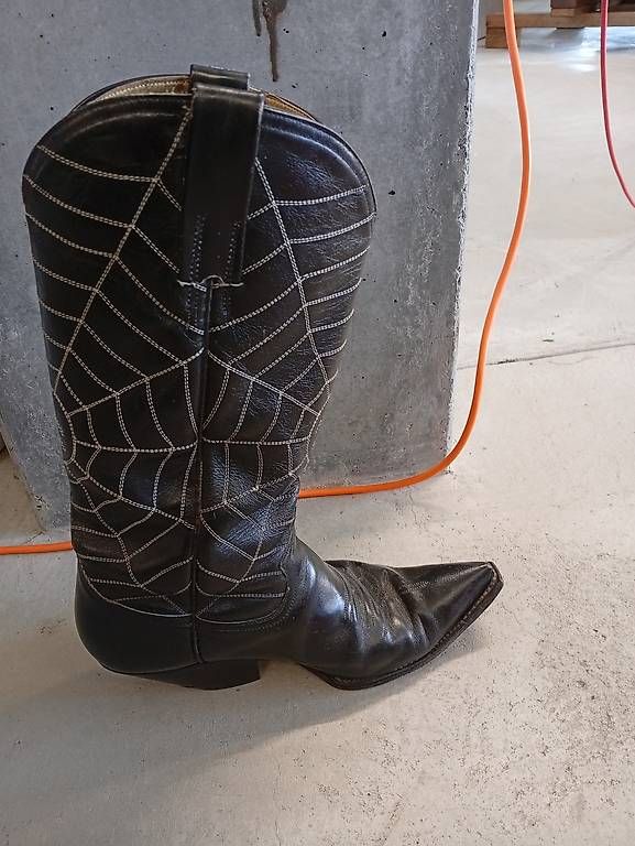 Herrenschuhe: Santiags  – Gebraucht aus Biel/Bienne von loudmuffles 1