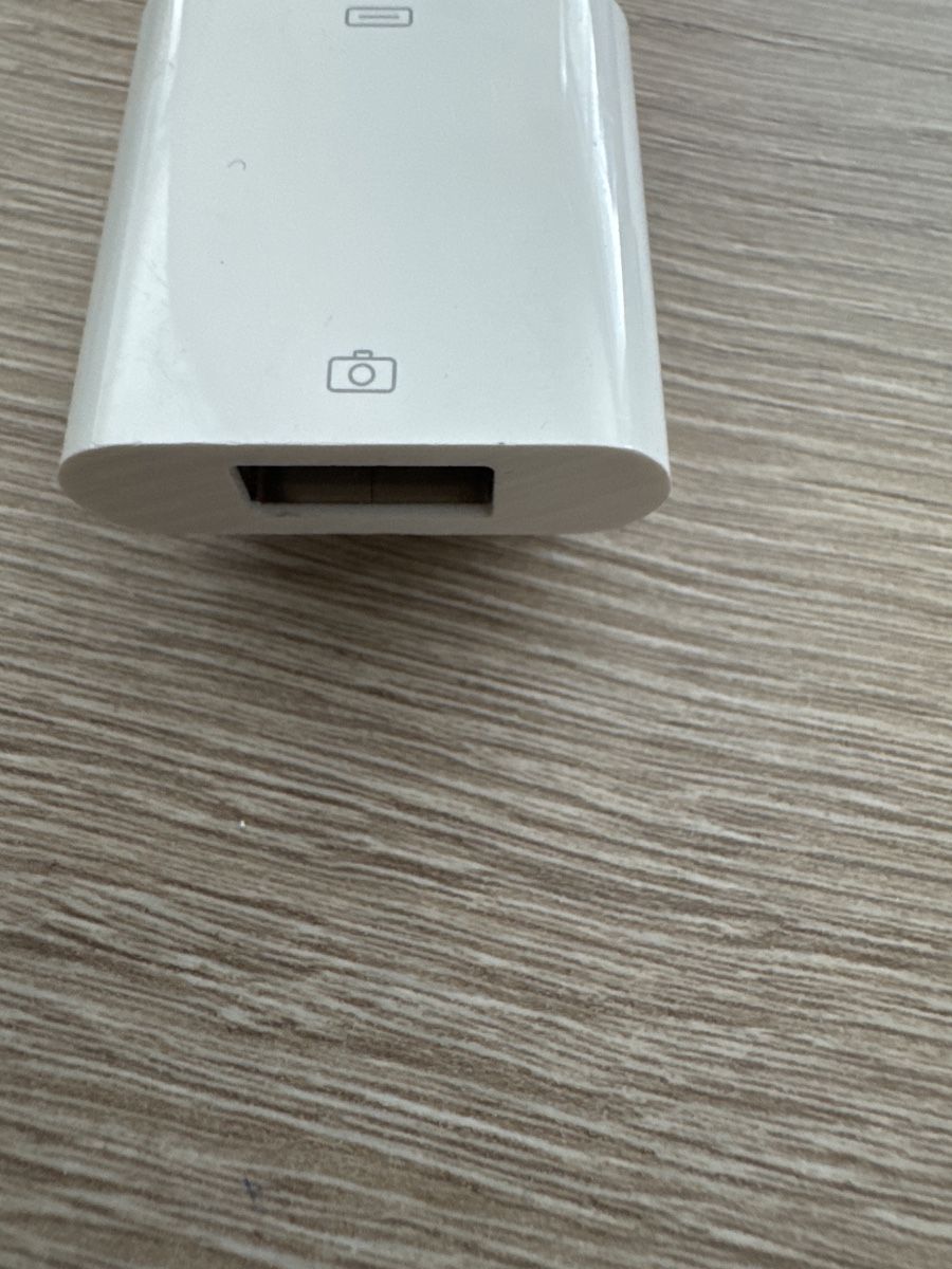 Apple Unità & Adattatore: Apple Adapter pin30 usb – Usato da Buttikon SZ venduto da alf_g6sd 1
