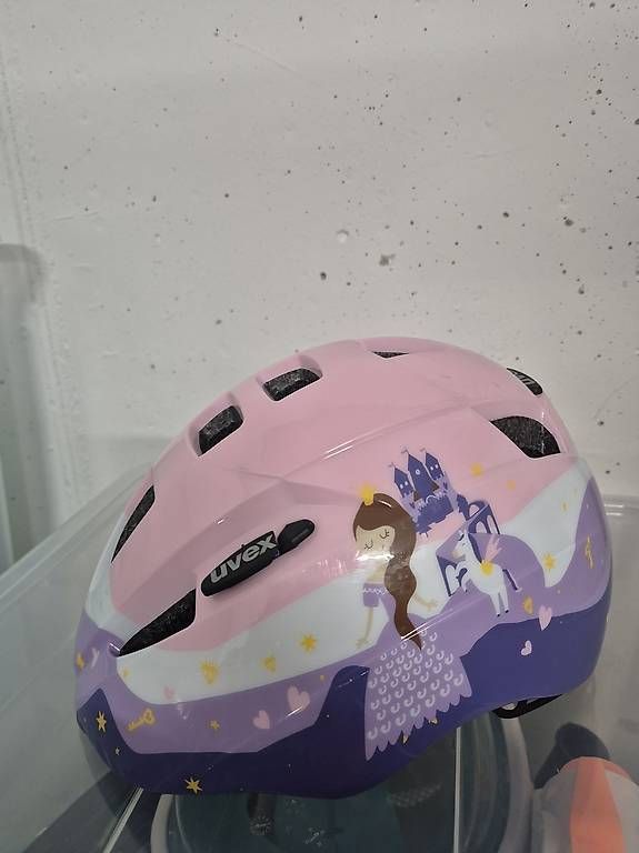 Casques: Uvex Velohelm 46 - 52 cm – D'occasion à Pfäffikon ZH par Cro