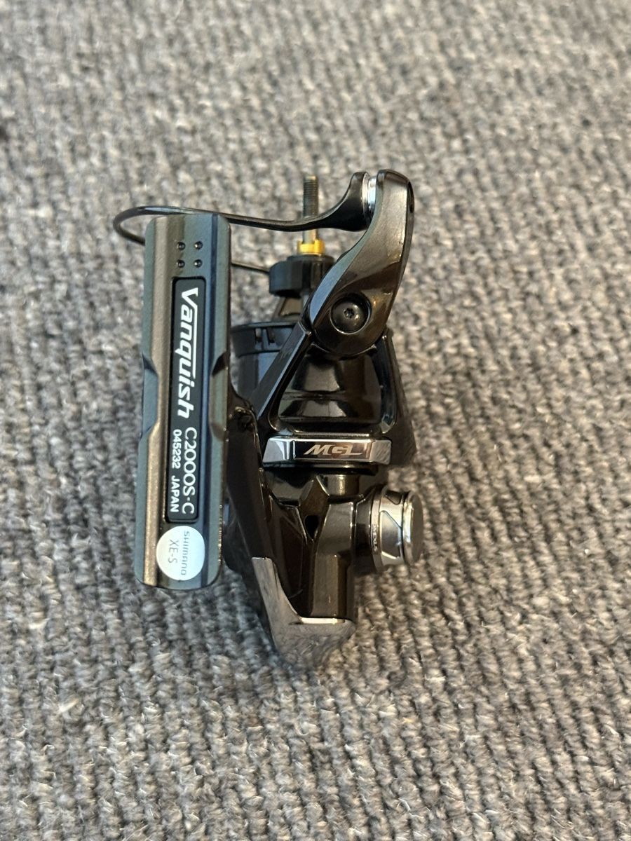Shimano Tamburi & Mulinelli: Shimano 23 Vanquish C2000S – Usato da Lichtensteig venduto da christine099 4