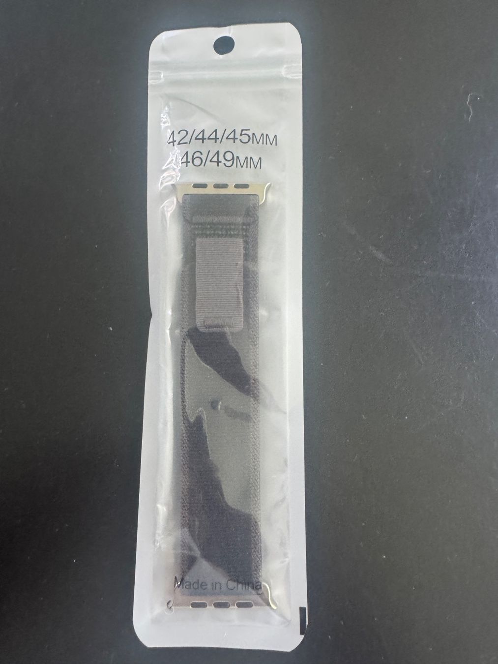 Apple Bracciali & Braccialetti: Apple Trail Loop Armband • 44/45/49 mm • schwarz – Usato da Bern venduto da SMNSCHTZ 5