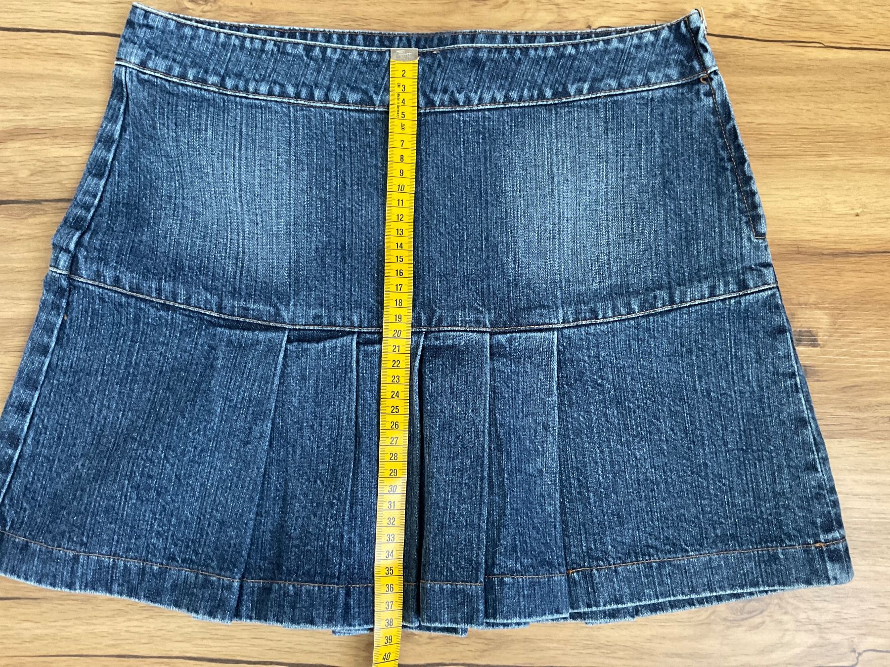 Kookai Gonne: KOOKAI Jeans-Röckli – Nuovo (secondo la descrizione) da Luterbach venduto da Gipfelchriesi 3