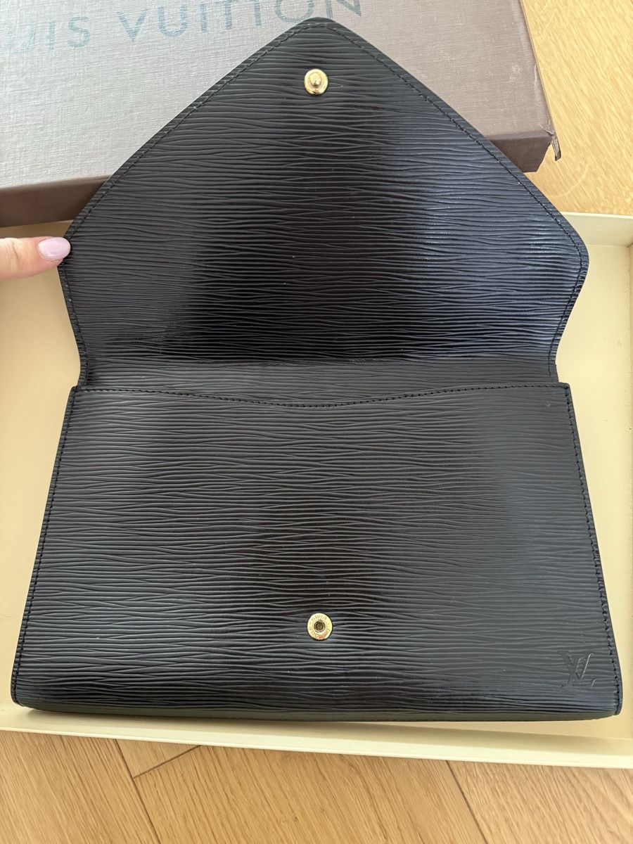 Louis Vuitton Taschen für Damen: Louis Vuitton Pochette Clutch Tasche – Gebraucht aus Frauenfeld von mulo12345 2