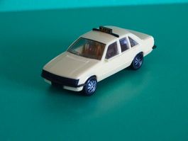 Opel Rekord "TAXI" von Herpa 1/87