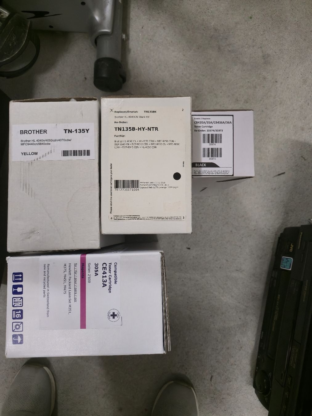 Cartucce per stampanti & toner: 4x Toner, alle Neu! – Nuovo e nell'imballaggio originale da Aarau Rohr venduto da X3lectroniX