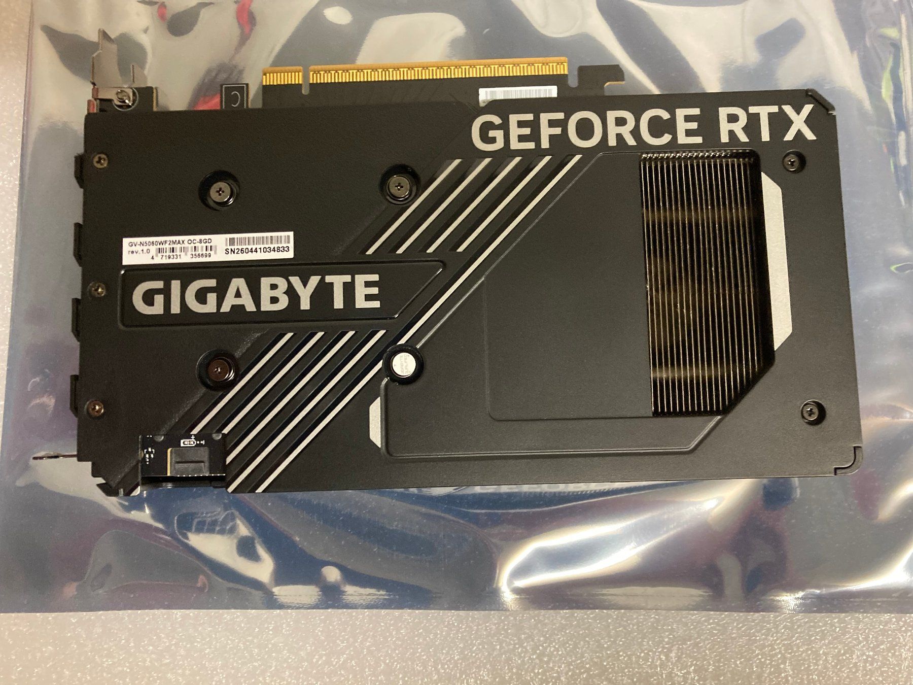Nvidia Schede grafiche: Gigabyte GeForce RTX 5060 Windforce MAX OC 8GB neu – Nuovo (secondo la descrizione) da Wettingen venduto da Schabernack_sam 1