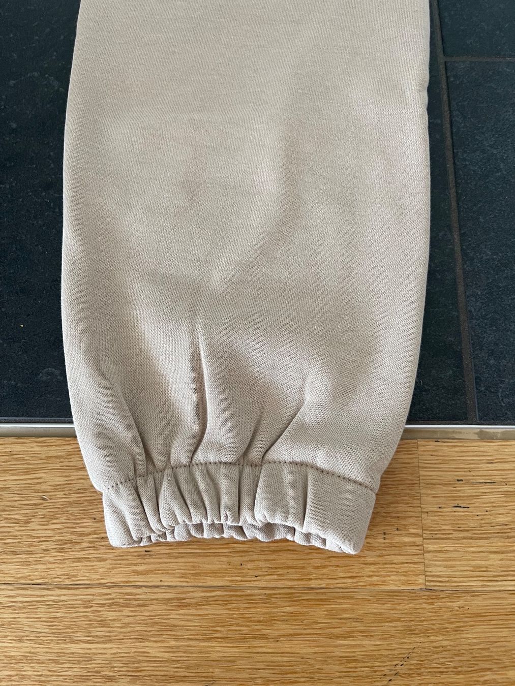 Pantaloni: Oceansapart Jogginghose beige – Nuovo (secondo la descrizione) da Staufen venduto da GiuliettaD 3