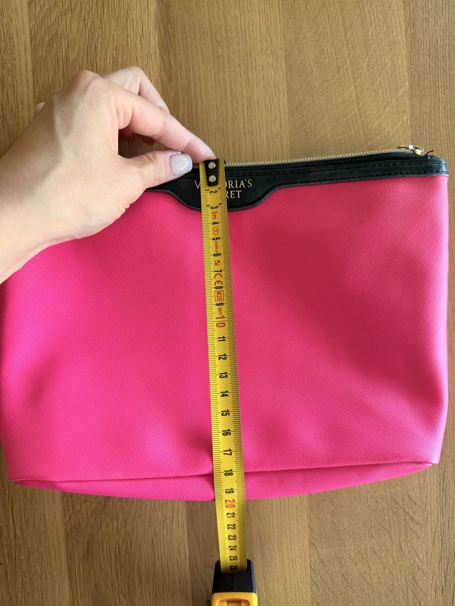 Victoria's Secret Trousses de maquillage: Victoria Secret Necessaire – D'occasion à Niederwangen BE par Bluelike 4