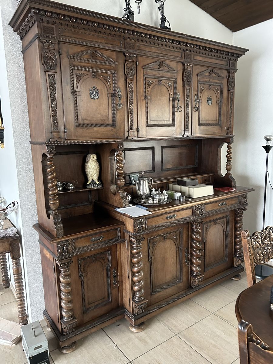 Credenze: Antikes Buffet – Usato da Lengnau AG venduto da Mefari 1