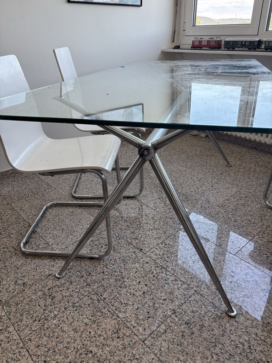 Tables: Glastisch – D'occasion à Münchenstein par Andithos