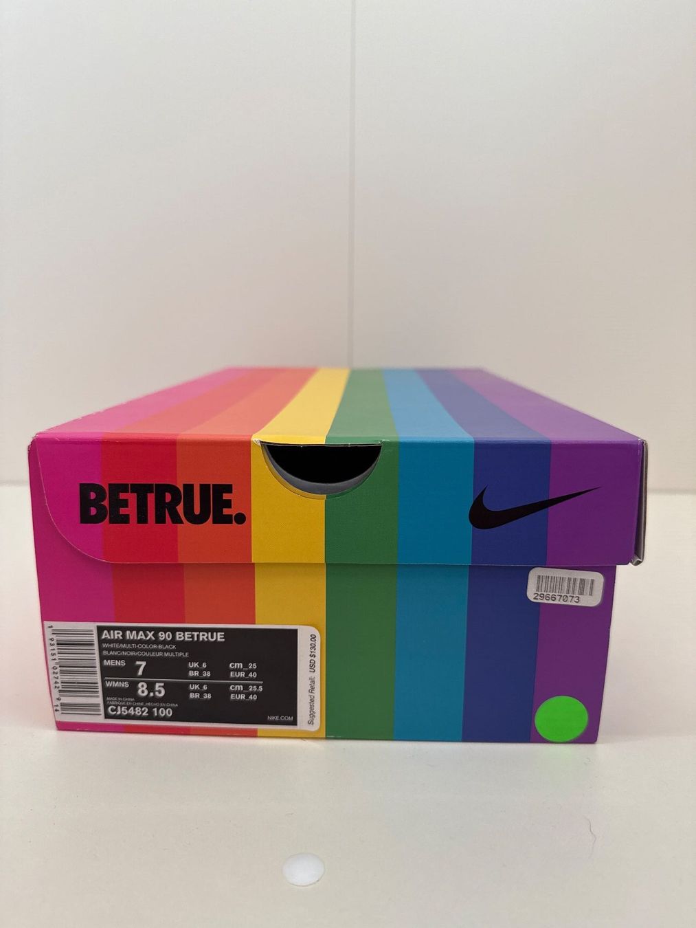 Nike Altro per la casa: Rainbow Nike shoe box (empty) – Usato da Stäfa venduto da J_rz8j 2