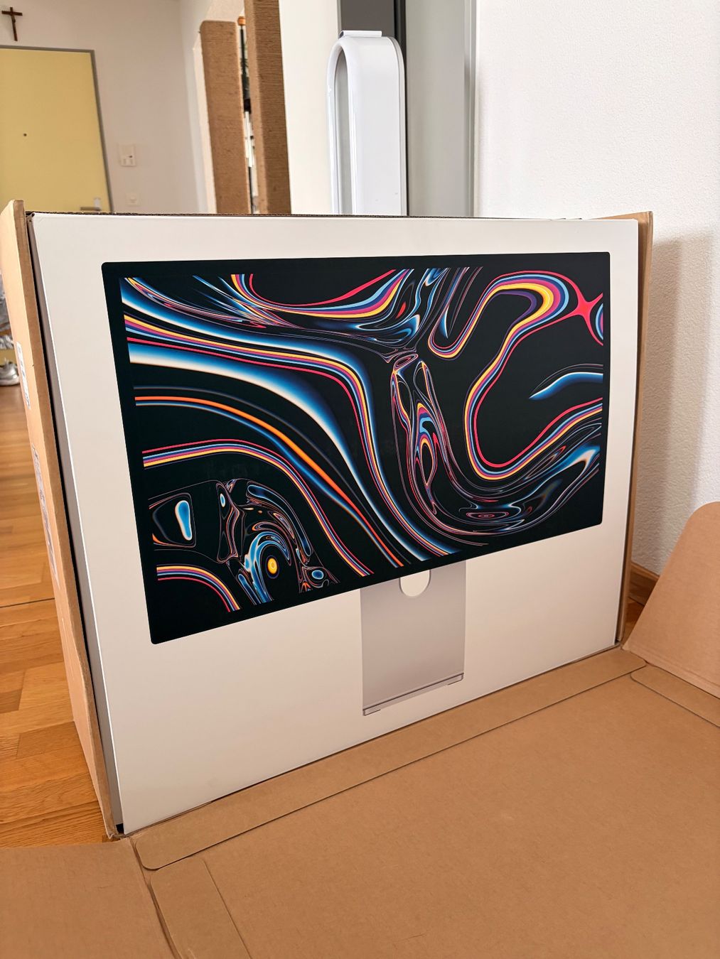 Apple Monitore: Apple Studio Display 1.st Gen. Nano textured, Height adjust. – Neu und originalverpackt aus Biel/Bienne von jes_6k7t 7