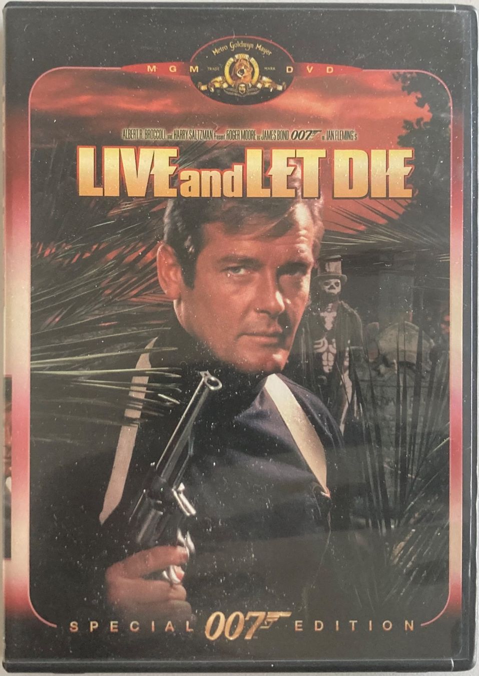 Tutti i DVDs: 007 (LIVE AND THE LET DIE – Usato da Poliez-Pittet venduto da Newtown-Records