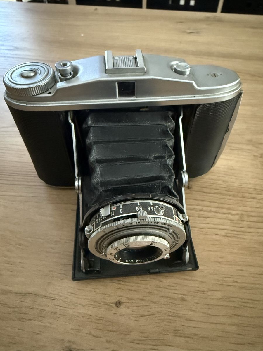 Agfa Fotocamera: Agfa Isolette ll - Dekoobjekt – Difettoso da Buch am Irchel venduto da Sweetharth 1