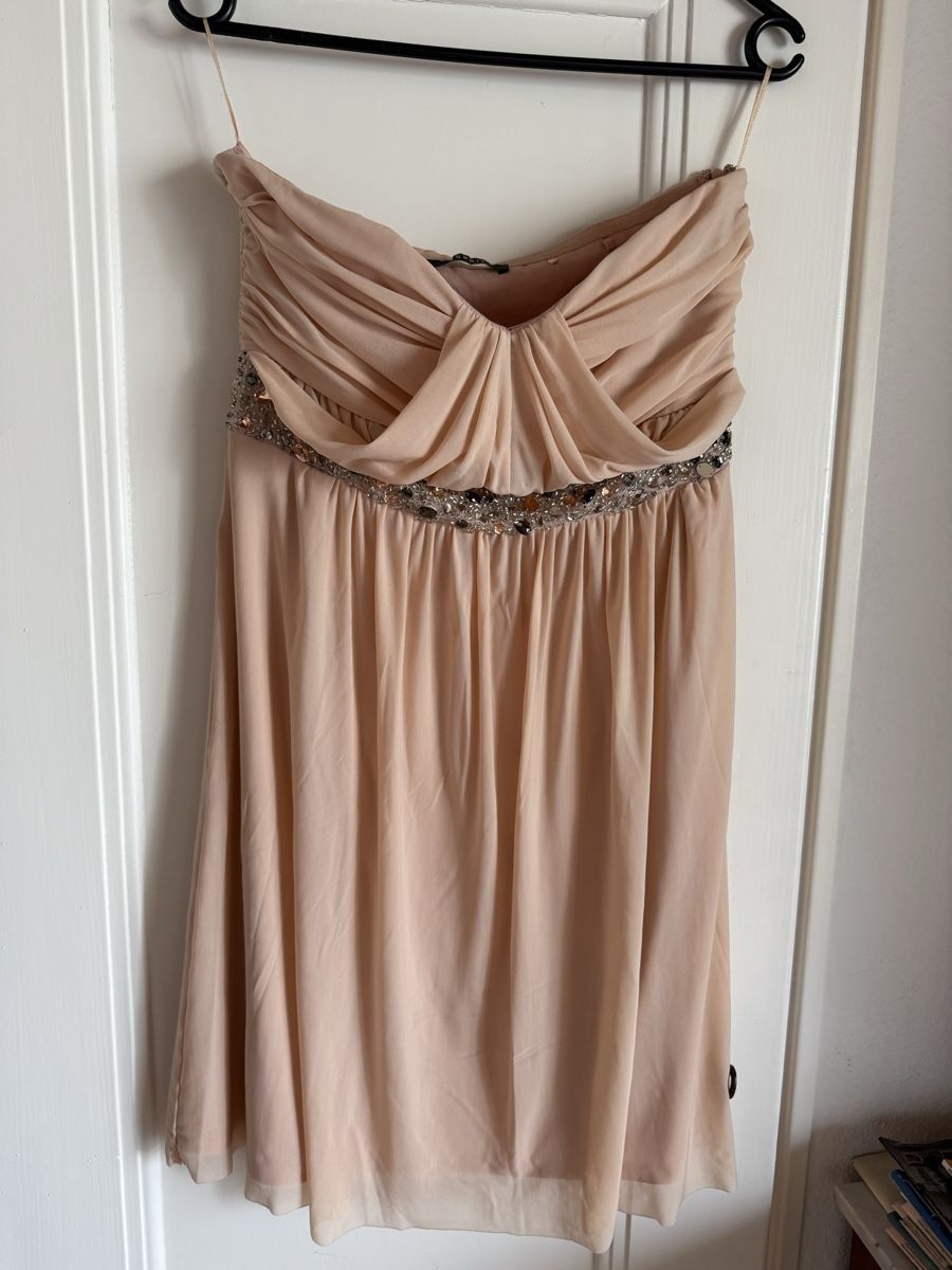Esprit Vestiti: Trägerloses Kleid rosa mit Schmucksteinen – Nuovo (secondo la descrizione) da Horw venduto da patgific07