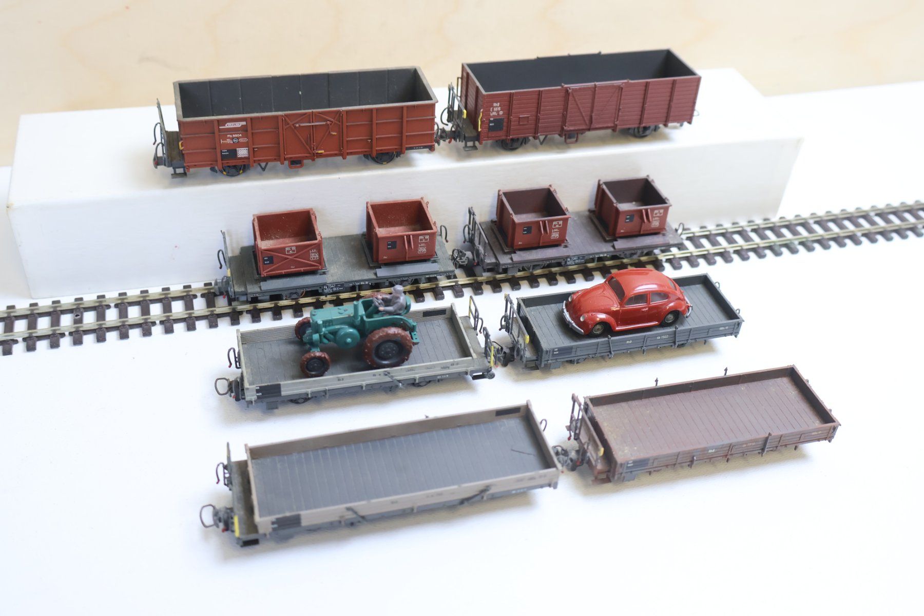 Bemo Modellini di ferrovie: BEMO RhB 8 x Güterwagen H0m Set – Usato da Winterthur venduto da Monstera 5