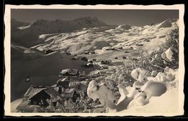 AK Inner-Arosa, Verschneite Ortsansicht