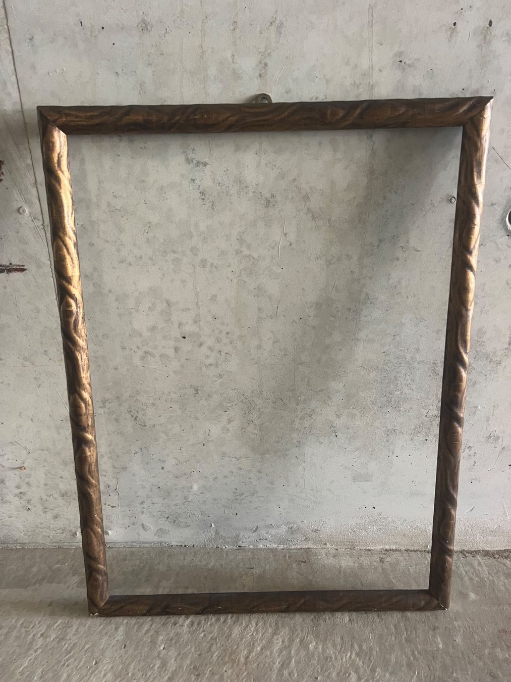 Cornici: Antiker Holz-Bilderrahmen – Usato da Rain venduto da Pic-Ass