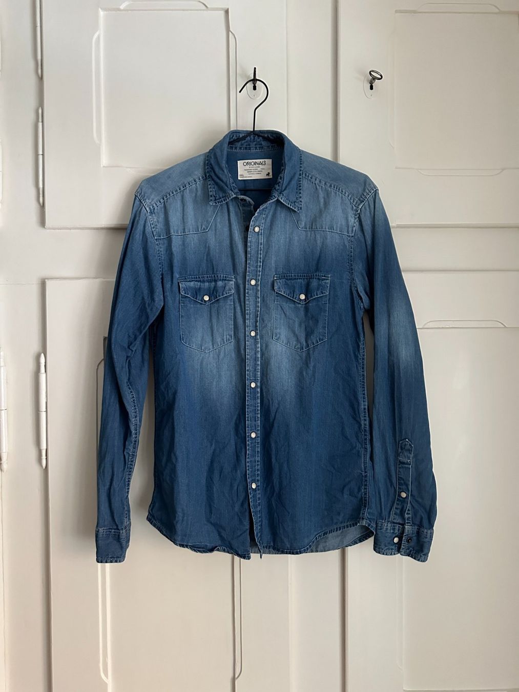 Camicie: JACK & JONES - Jeanshemd blau S – Usato da Zürich venduto da Diazaio