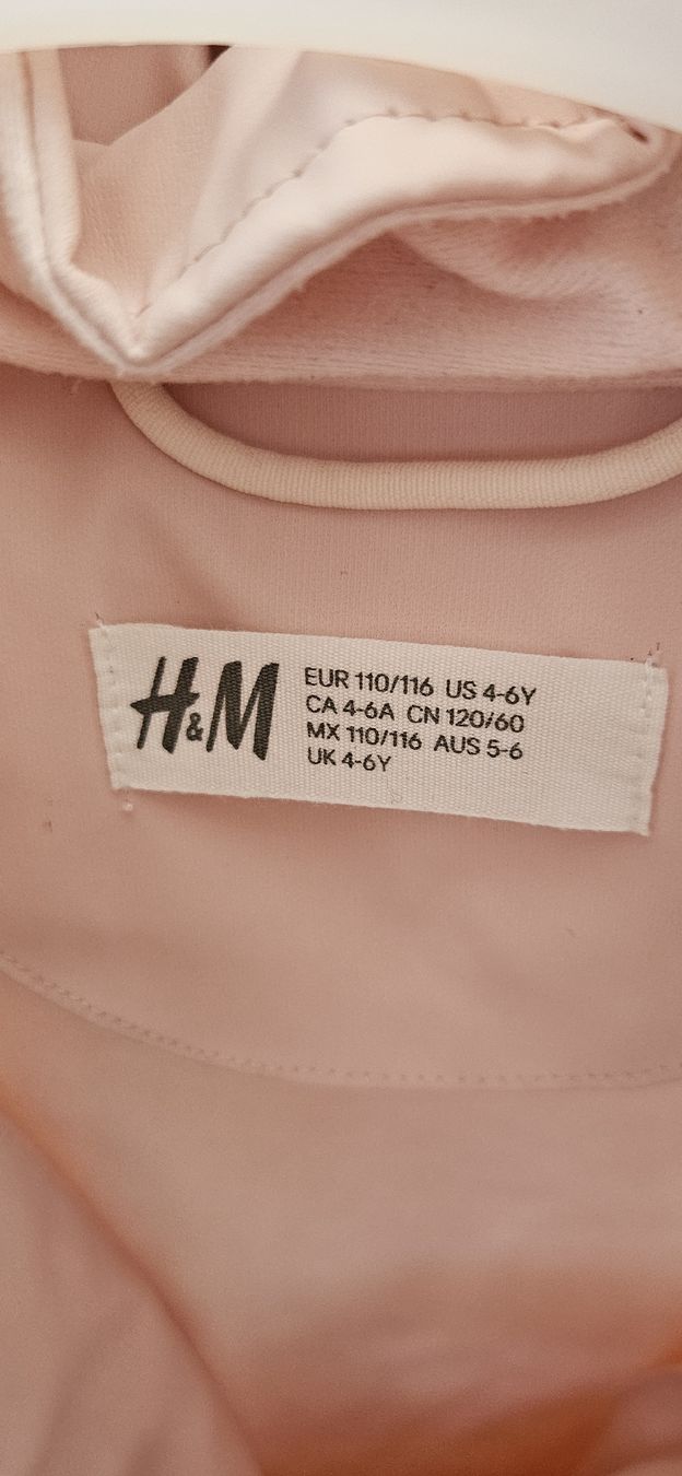 H&M Giacche & Cappotti: Regenjacke – Usato da willisau venduto da BALE84 2