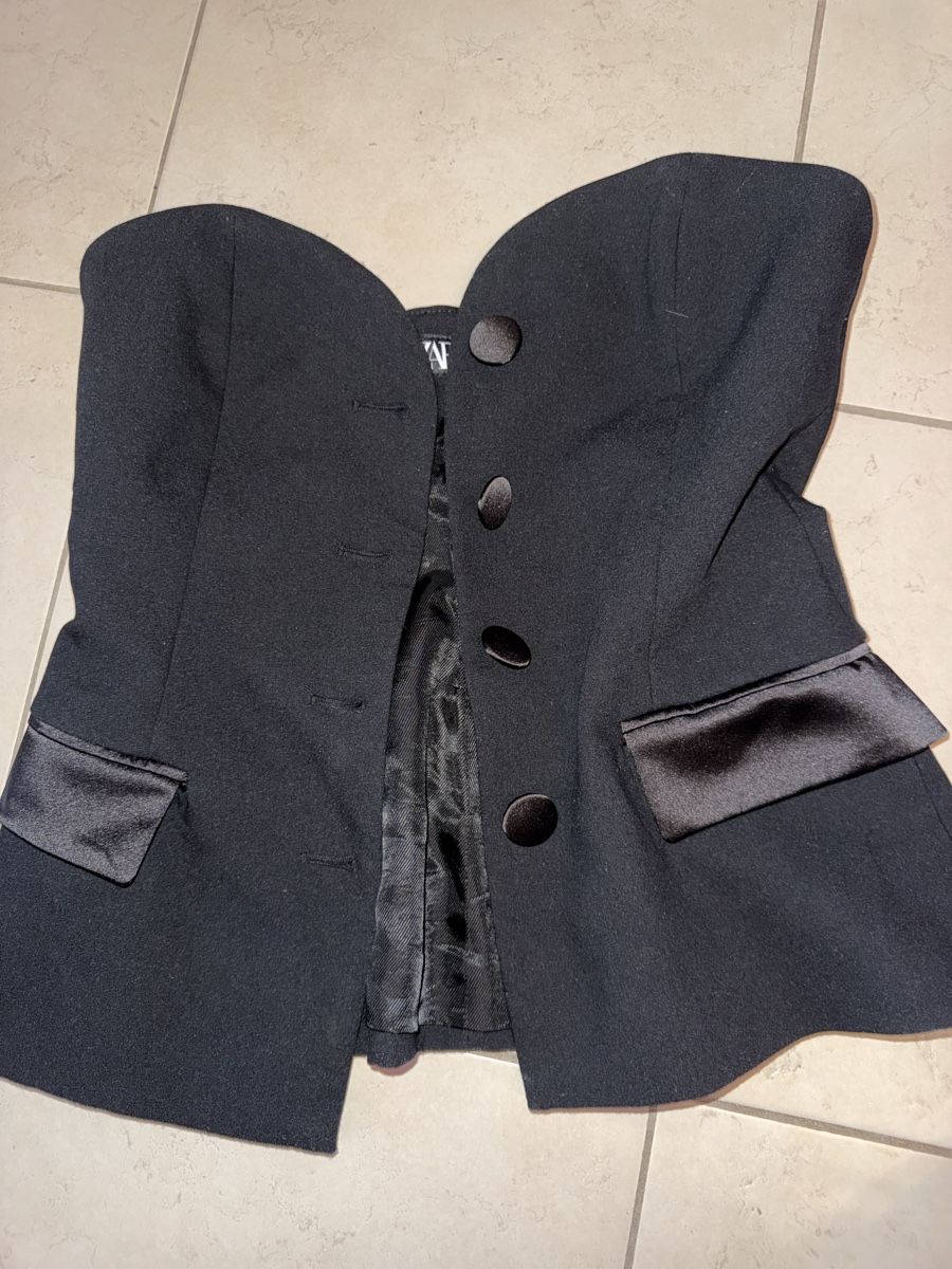 Top: Zara Corsage-Top schwarz Gr. S – Nuovo (secondo la descrizione) da Kreuzlingen venduto da sop_kxw5 2