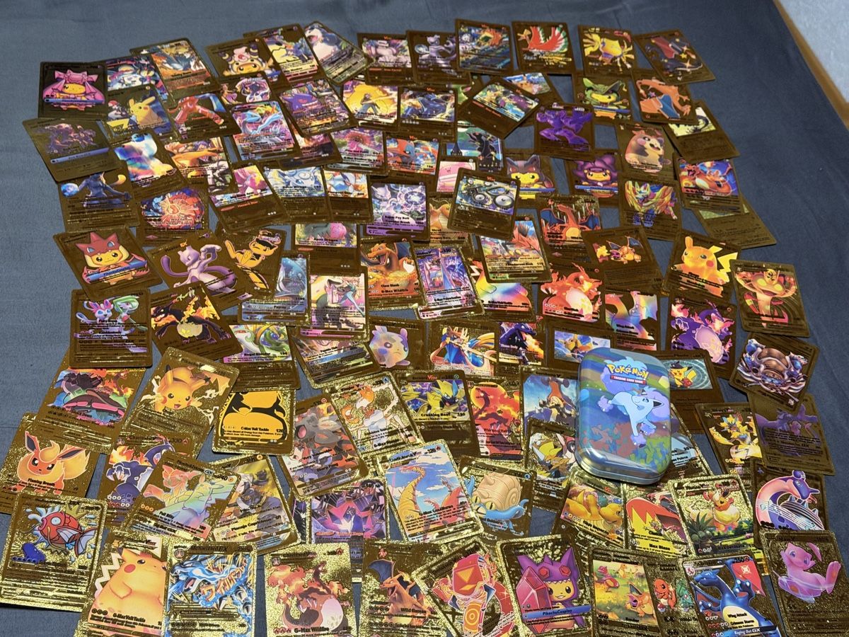 Pokémon Carte collezionabili: Pokémon Karten Gold 110 Stk mit Box – Usato da Deitingen venduto da Himhip