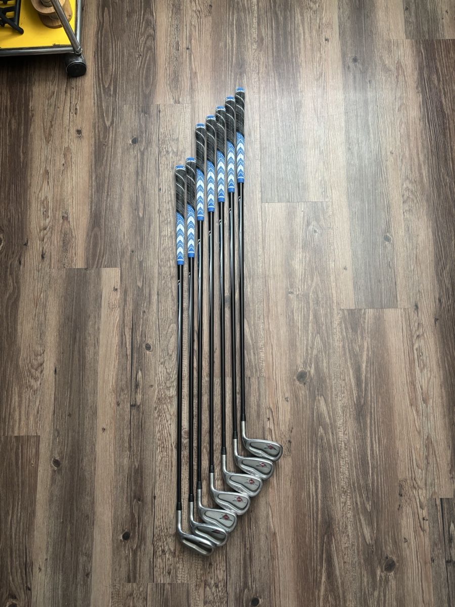 Clubs & Sets: Golfschläger Set Eisens - MacGregor MT – D'occasion à Frenkendorf par sebmoegre_own 1