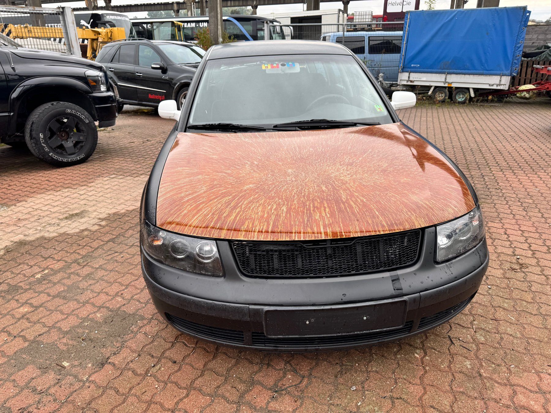 VW Automobili: VW PASSAT TUNING KOMBI – Usato da Avenches venduto da BOOTTRANSPORTE 1