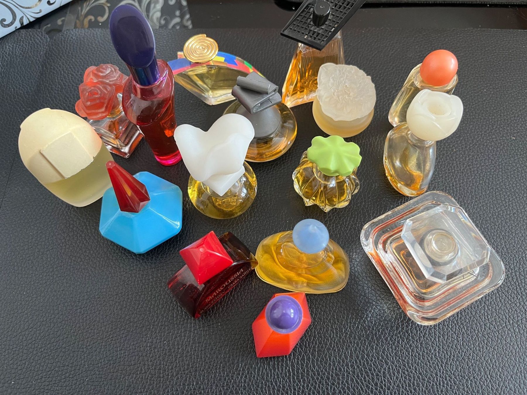 Parfum & Eau de Toilette: 16 Miniaturen Parfum verschiedene Groessen – Gebraucht aus Neuenhof von Mastermind-73 1