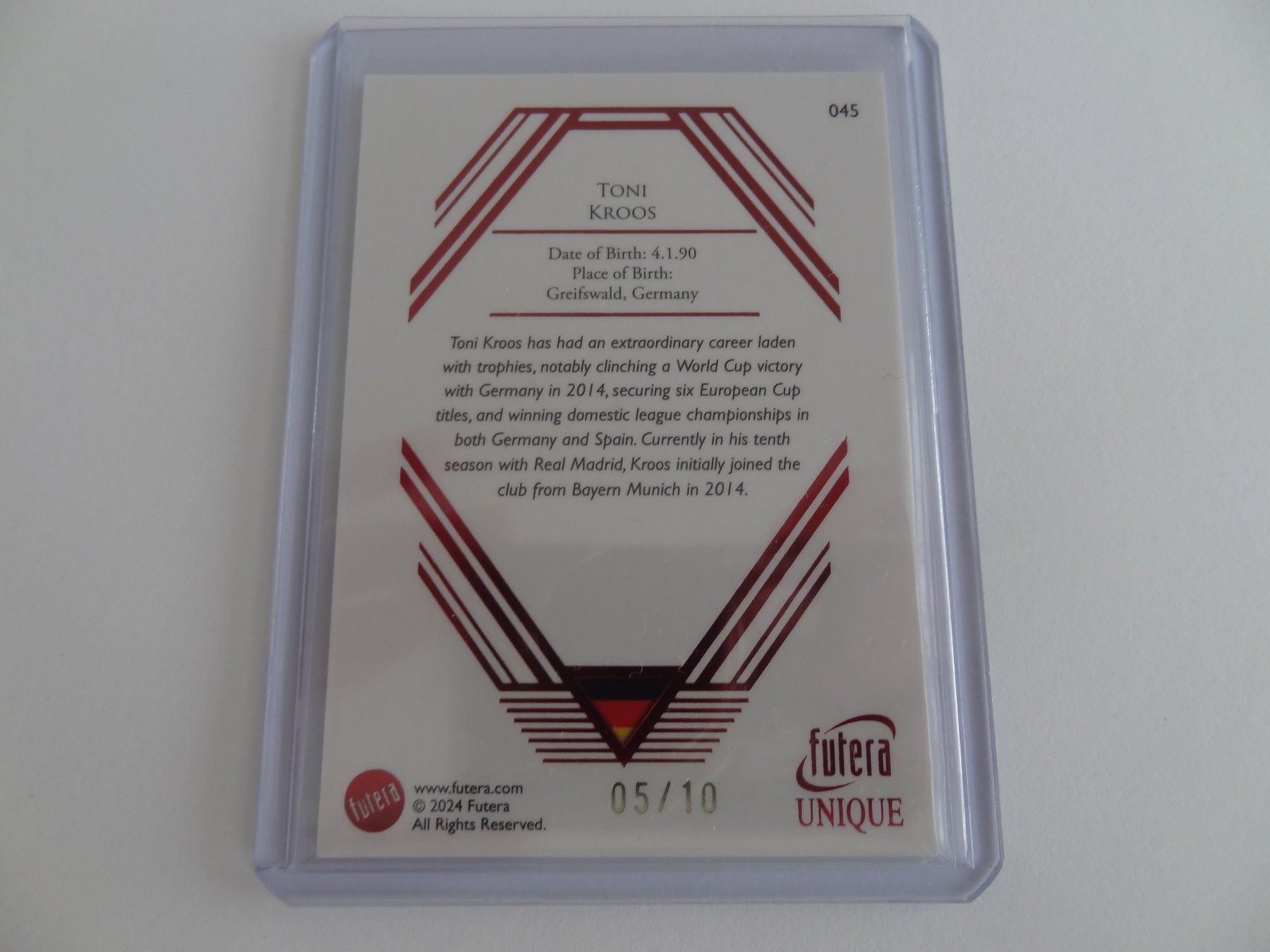 Carte collezionabili: FUTERA Unique Toni Kroos Parallel 05/10 Card – Nuovo (secondo la descrizione) da Lyss venduto da Famicom 1