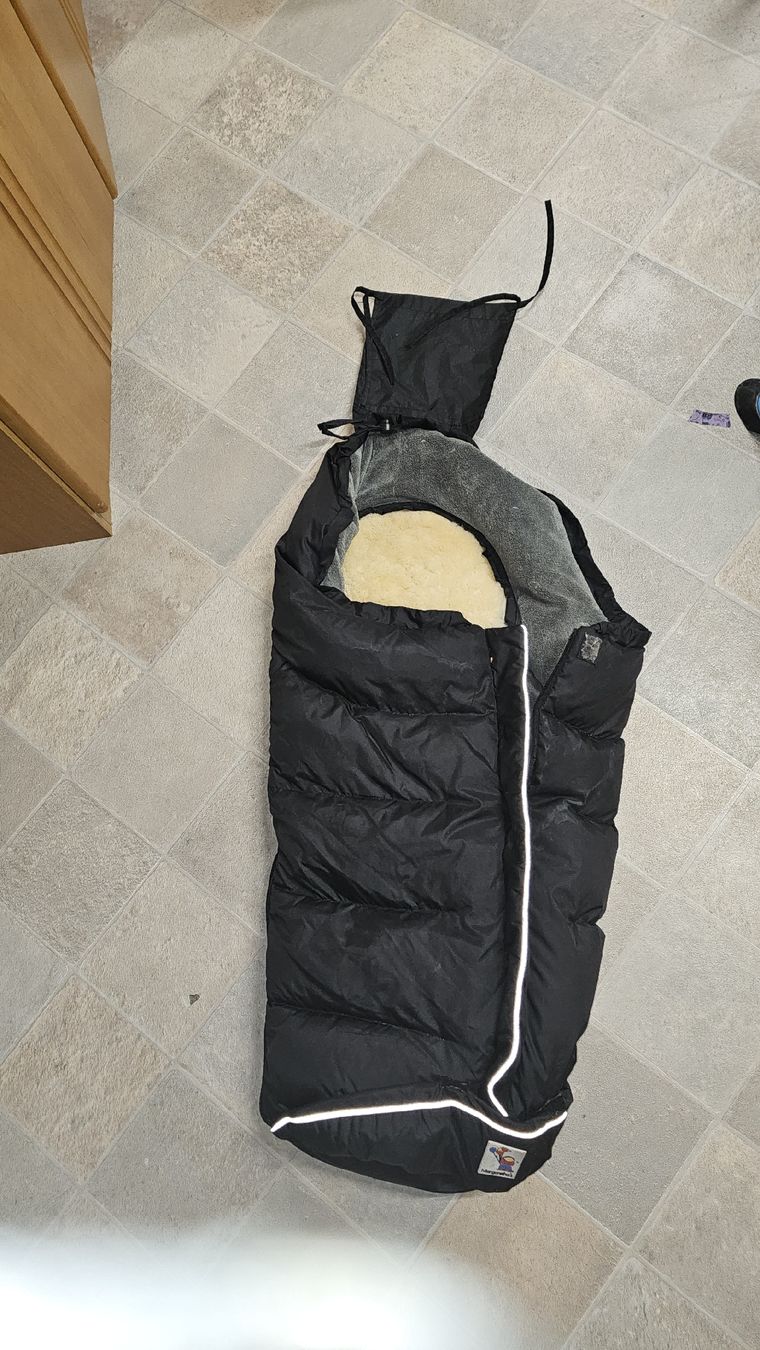 Poussette: Winter-Fußsack – D'occasion à Eglisau par ruscyo12