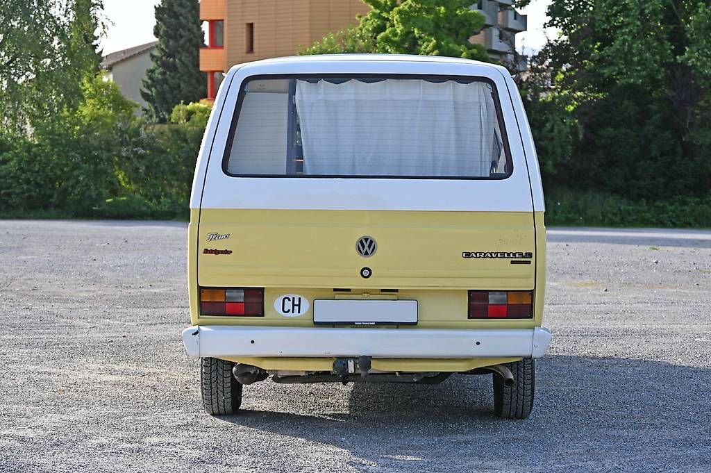 VW Véhicules de camping: VW T3 2.1 Caravelle C – D'occasion à Jona par man_67k7 2